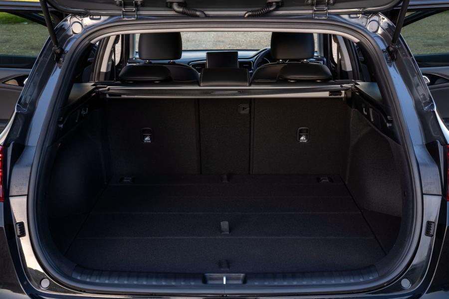 Багажник Kia Ceed Sportswagon 2018 года  (UK) (фото 4 из 27)